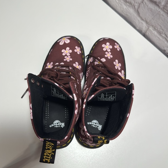 brand new dr. martens - Picture 10 of 10